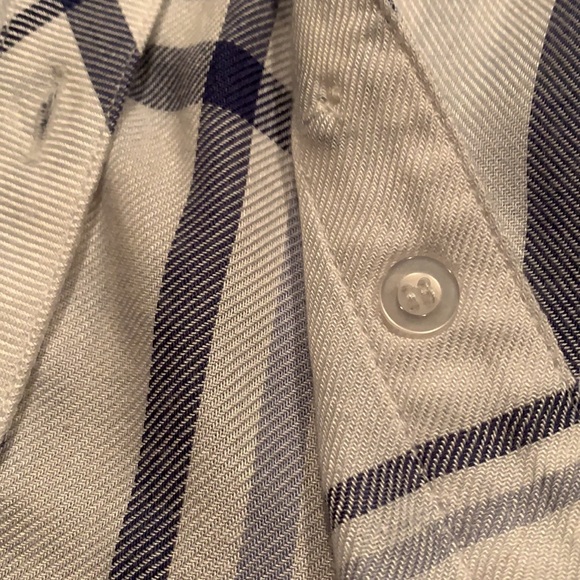 Max & Mia Long Sleeve Button Down Plaid Shirt - Picture 4 of 9